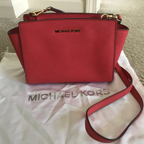 MICHAEL Michael Kors Handbags - Michael Kors Selma mini crossbody